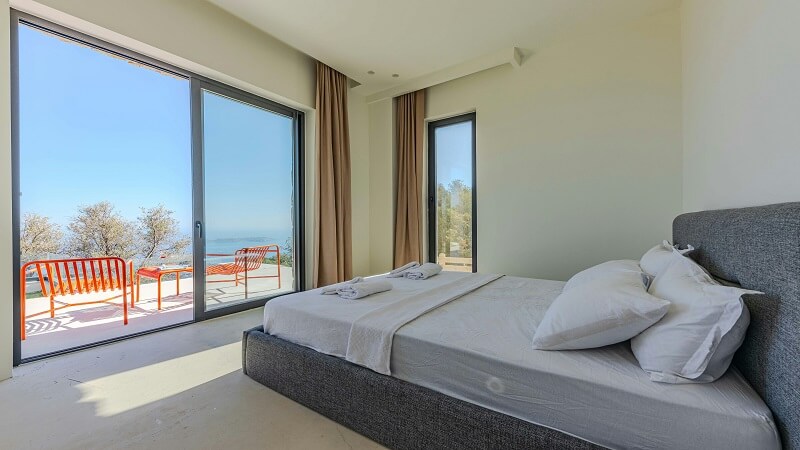 What Homeowners Overlook During Routine Maintenance Checks