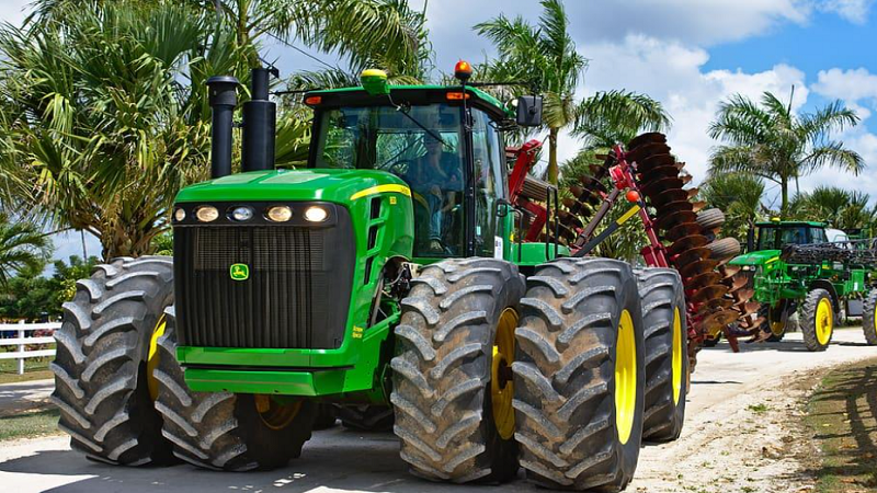 Utility Vehicles in Modern Farming: Choosing the Right Fit for Efficiency and Versatility