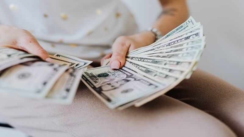 5 Ways to Take Control of Daily Spending